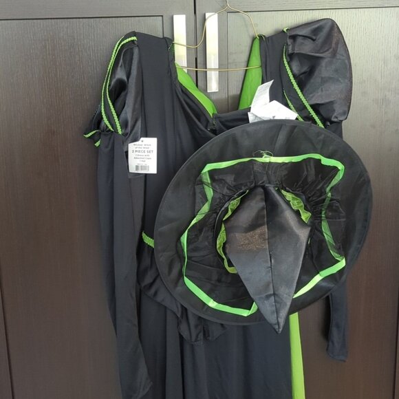 Wizard Of Oz Wicked Witch Elpphaba Black Green Witch Costume Hat - 12-14 NWT - Picture 2 of 5